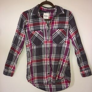 Plaid long sleeve button up